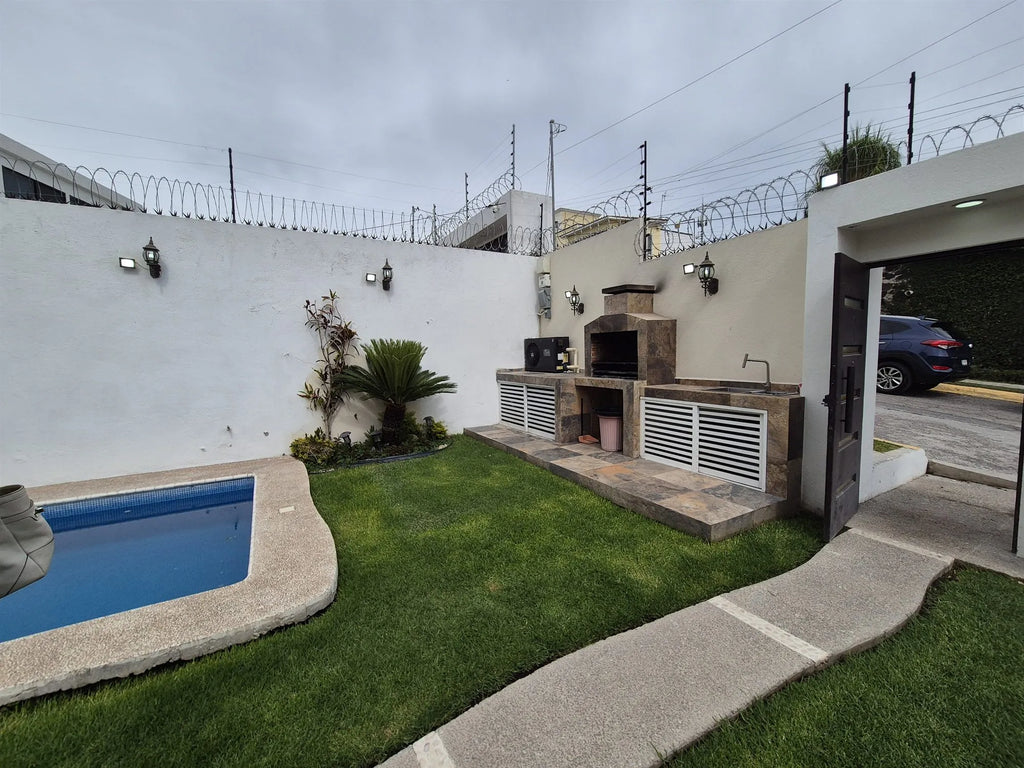 CASA NANCY BURGOS