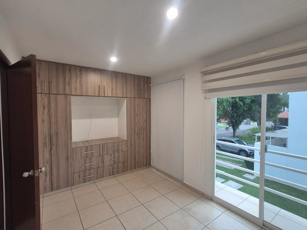 Casa en Venta · Brisas del Mar, Jiutepec — 3 Recámaras con A/C Inverter