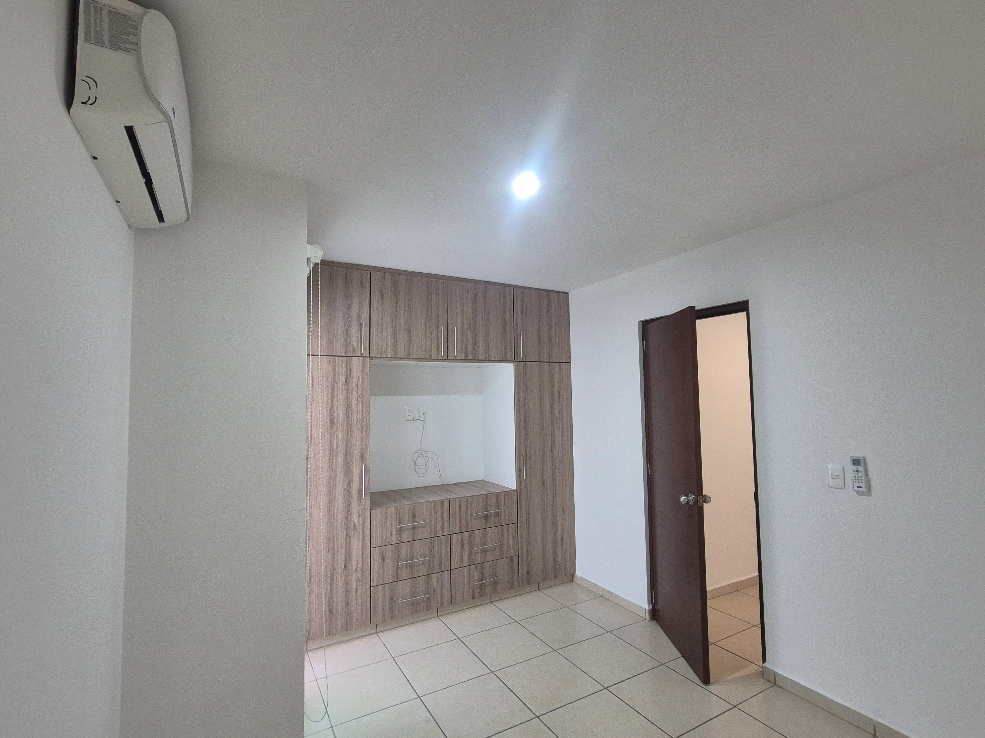 Casa en Venta · Brisas del Mar, Jiutepec — 3 Recámaras con A/C Inverter