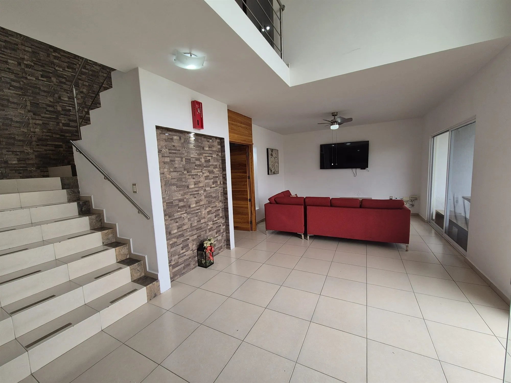 CASA NANCY BURGOS
