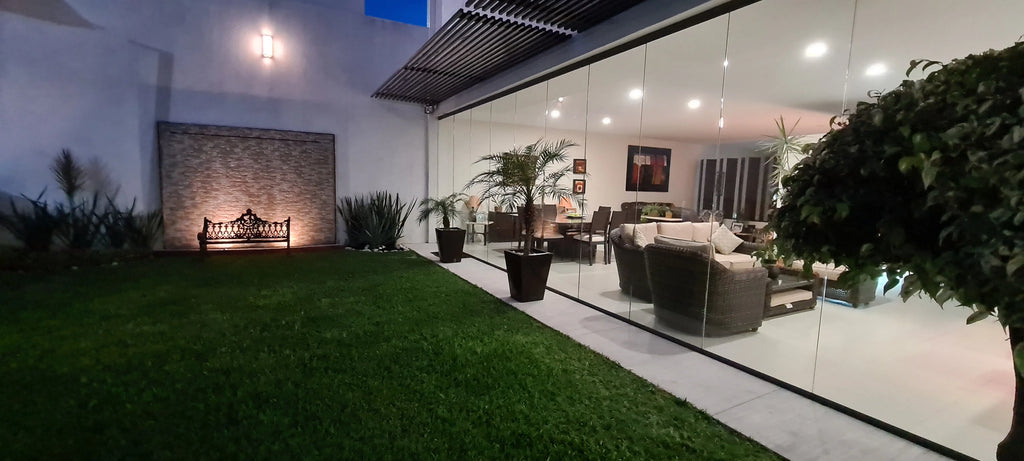 Casa en venta en Residencial Corinto, Temixco — 4 recámaras, alberca y paneles solares